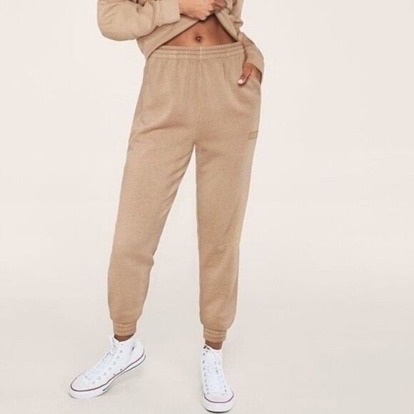 NWT VICTORIA'S SECRET PINK HIGH WAIST TAN COTTON CAMPUS SWEATPANTS JOGGER FLEECE - Picture 1 of 10